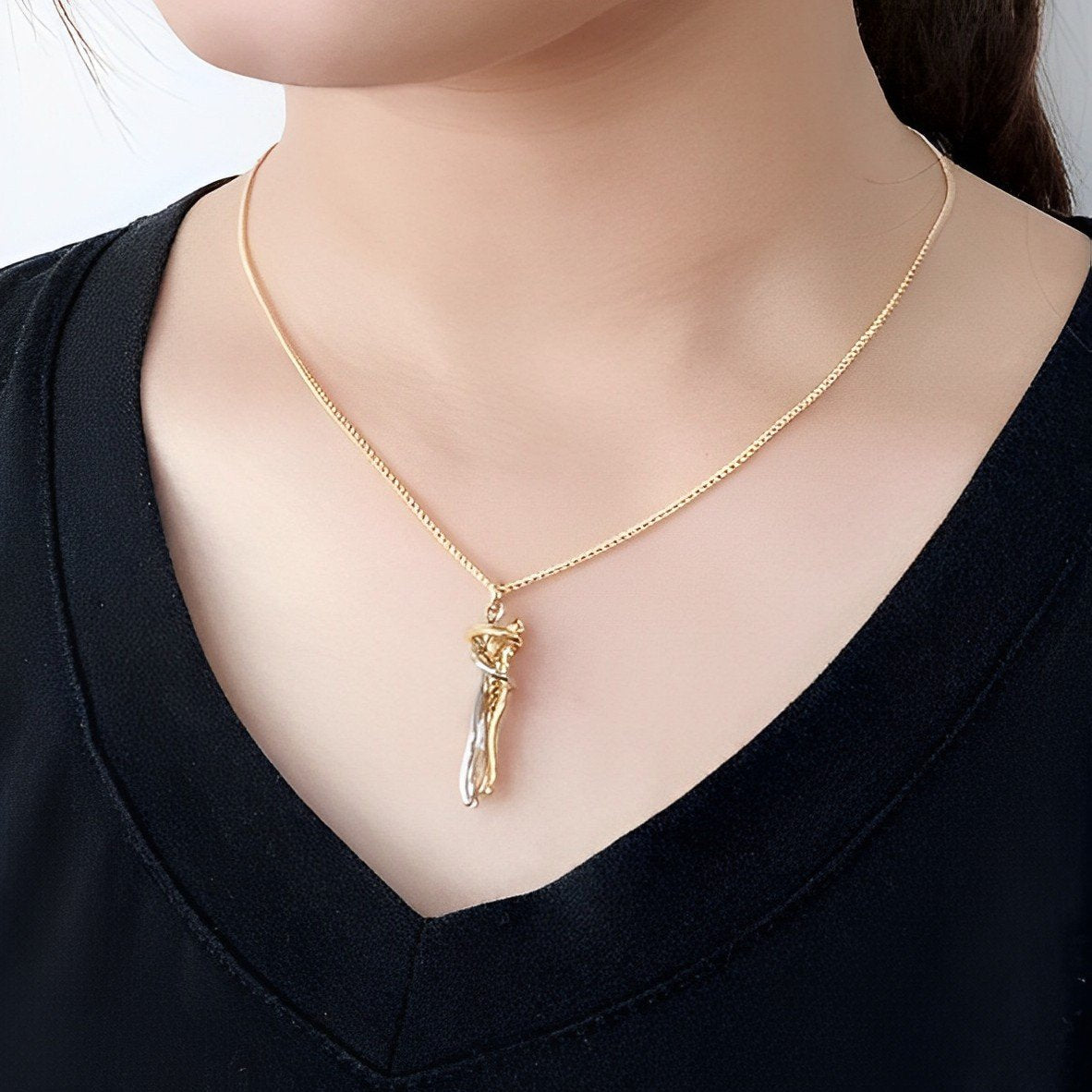 Exclusive Hug Necklace for Couples