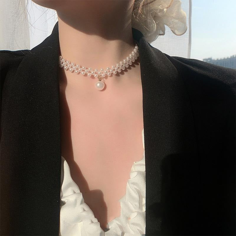 Pearl Elegance Choker